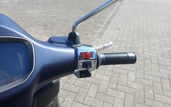 Neufahrzeug Vespa Primavera Tech 125 - Bild 14