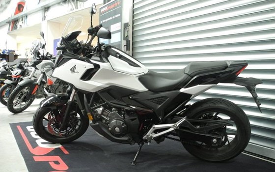 Gebrauchtmotorrad Honda NC750X DCT - Bild 2