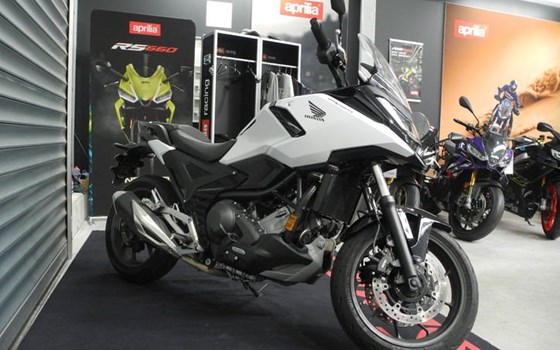 Gebrauchtmotorrad Honda NC750X DCT - Bild 5