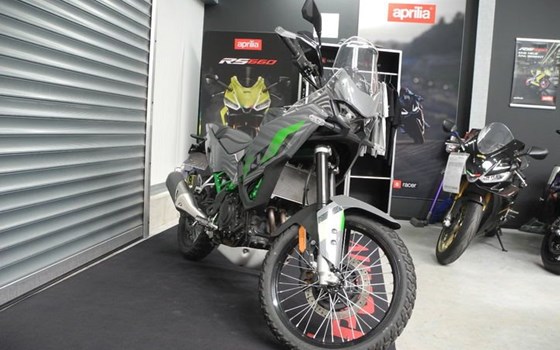 Gebrauchtmotorrad Kawasaki KLE500 SE - Bild 4