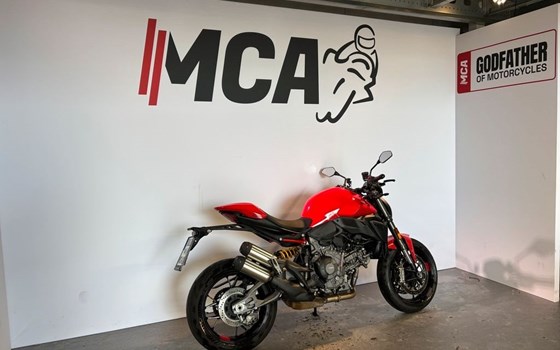 Gebrauchtmotorrad Ducati Monster + - Bild 3