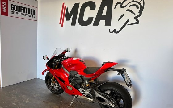 Gebrauchtmotorrad Ducati Panigale V4 S - Bild 7