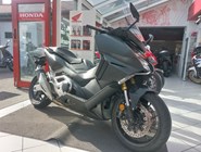 Honda Forza 750