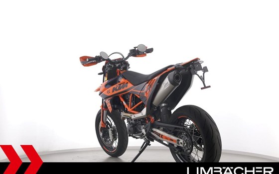 Gebrauchtmotorrad KTM 690 SMC R - Bild 7