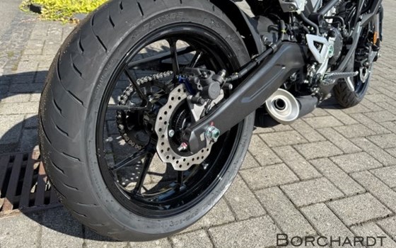 Gebrauchtmotorrad Honda CB125R - Bild 10