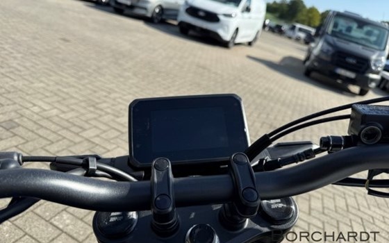 Gebrauchtmotorrad Honda CB125R - Bild 12