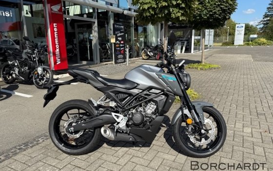 Gebrauchtmotorrad Honda CB125R - Bild 2