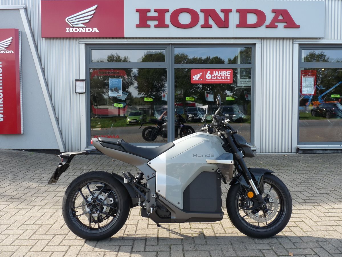Honda WN7