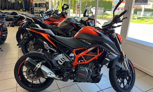 KTM 390 Duke