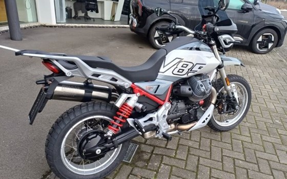Neufahrzeug Moto Guzzi V85 TT - Bild 4