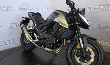 Honda CB750 Hornet