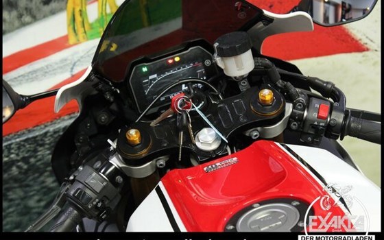 Gebrauchtmotorrad Yamaha R7 - Bild 10