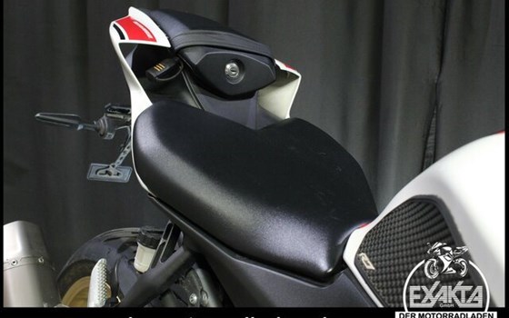 Gebrauchtmotorrad Yamaha R7 - Bild 27