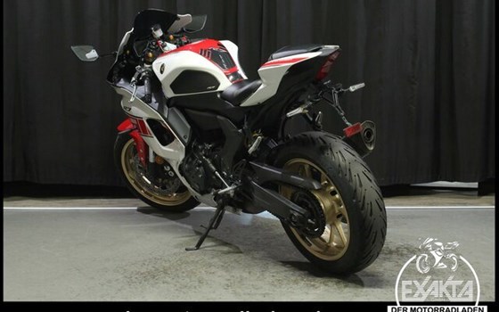 Gebrauchtmotorrad Yamaha R7 - Bild 3