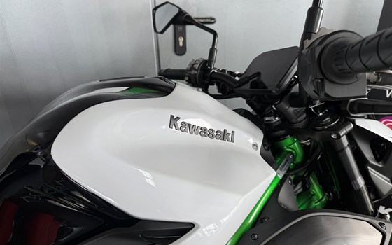 Neufahrzeug Kawasaki Z900 - Bild 7