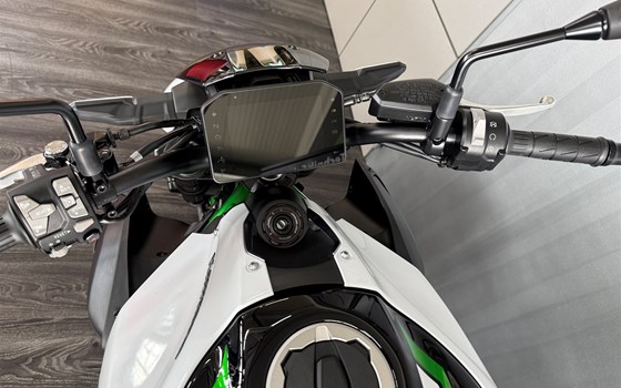 Neufahrzeug Kawasaki Z900 - Bild 12