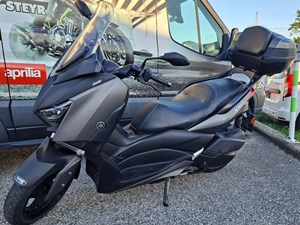 Yamaha XMAX 300