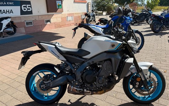 Gebrauchtmotorrad Yamaha MT-09 - Bild 1