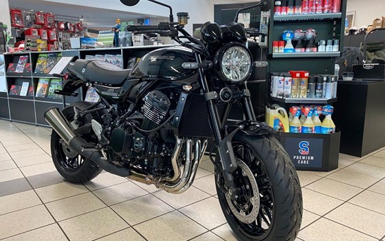 Neufahrzeug Kawasaki Z900 RS Black Ball Edition - Bild 2