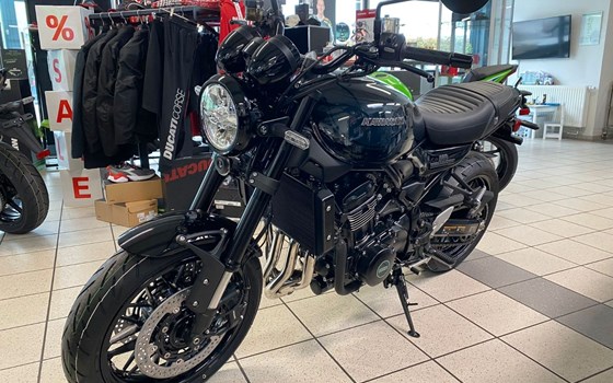 Neufahrzeug Kawasaki Z900 RS Black Ball Edition - Bild 5