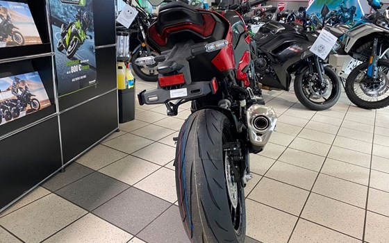 Neufahrzeug Kawasaki Z900 - Bild 9