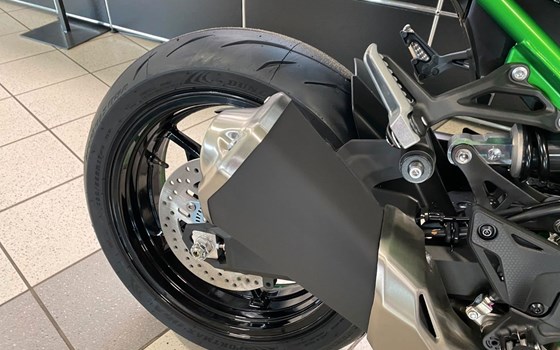 Neufahrzeug Kawasaki Z900 - Bild 9