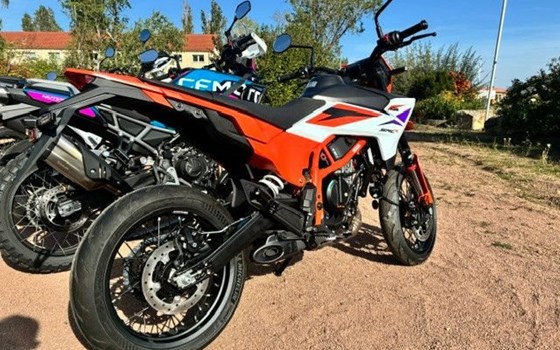 Gebrauchtmotorrad KTM 390 SMC R - Bild 2