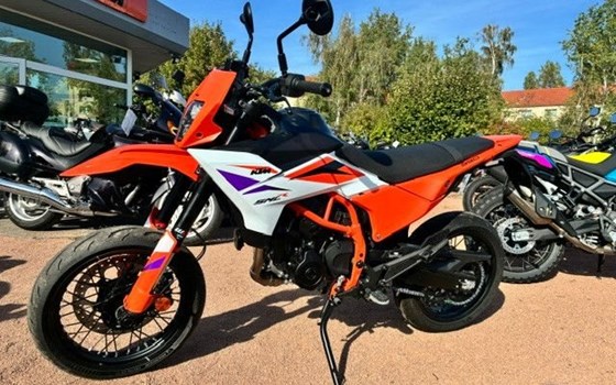 Gebrauchtmotorrad KTM 390 SMC R - Bild 5