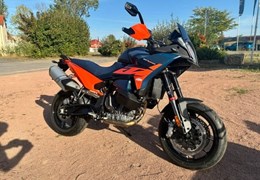Gebrauchte KTM 890 SMT