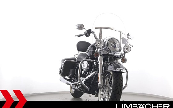 Gebrauchtmotorrad Harley-Davidson Road King Classic FLHRC - Bild 11