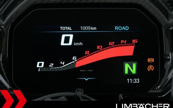 Gebrauchtmotorrad BMW M 1000 RR - Bild 12