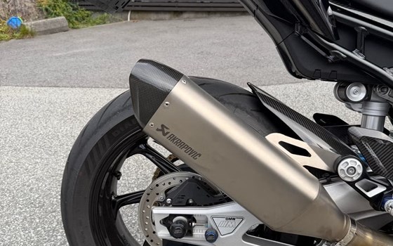 Gebrauchtmotorrad BMW M 1000 RR - Bild 6