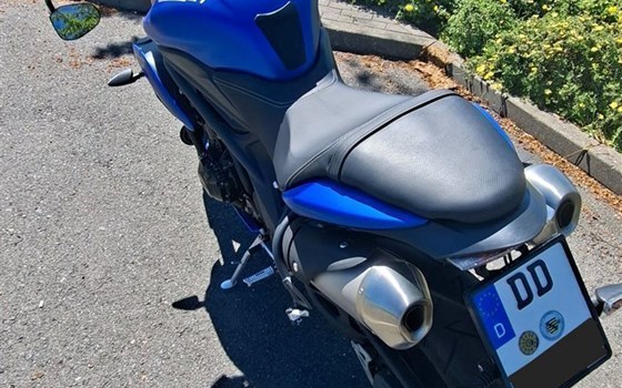 Gebrauchtmotorrad Triumph Speed Triple 1050 - Bild 2