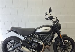 Gebrauchte Ducati Scrambler Icon Dark