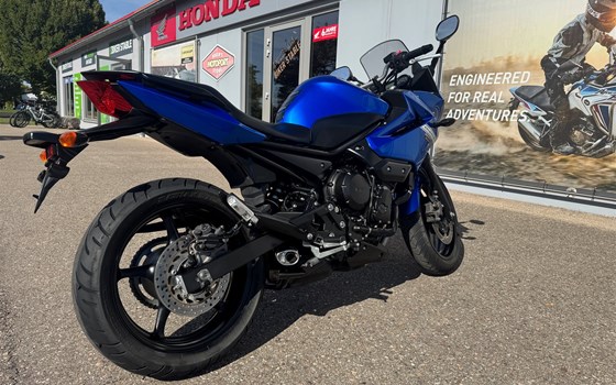 Gebrauchtmotorrad Yamaha XJ6 Diversion - Bild 6
