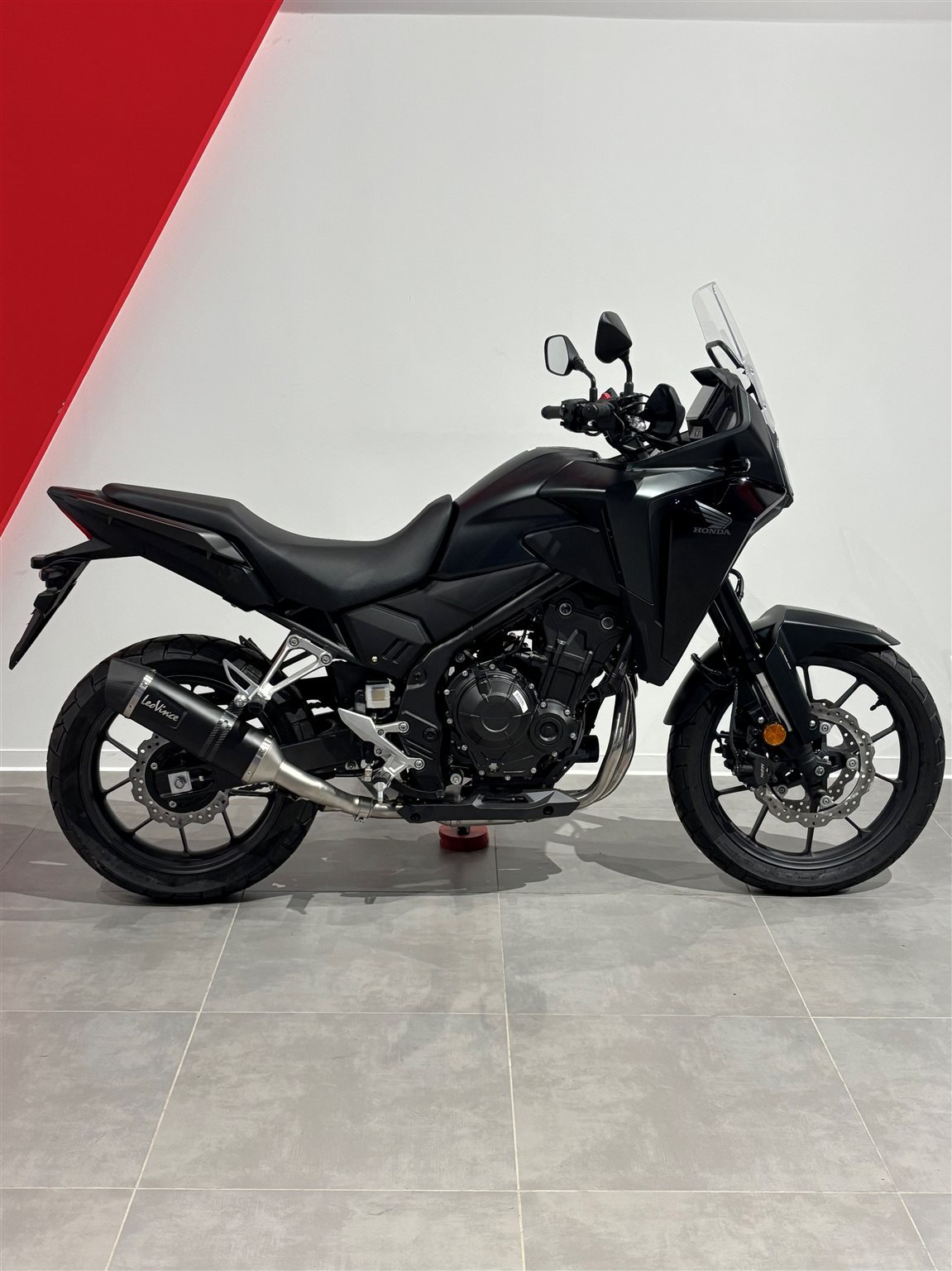 Honda NX500