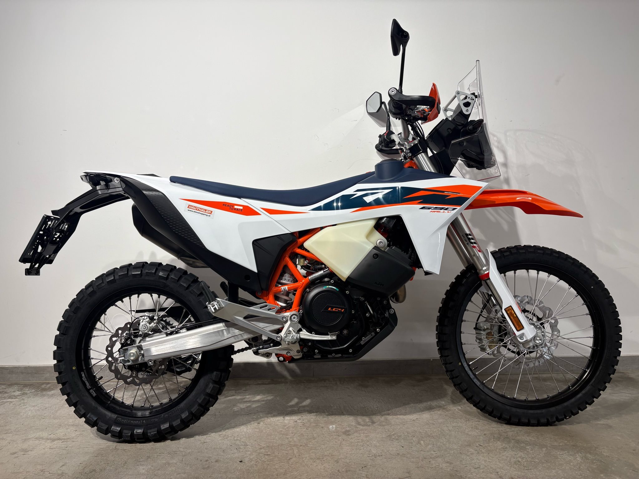 KTM 690 Rally