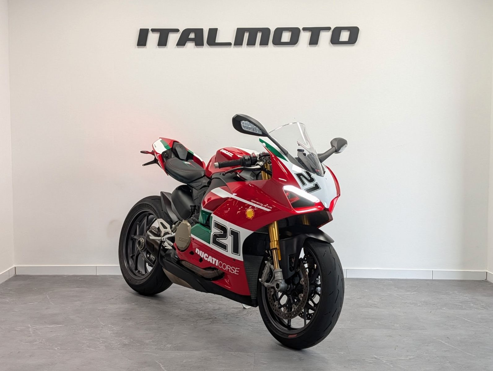 Ducati Panigale V2 Bayliss 1st Championship 20th Anniversary