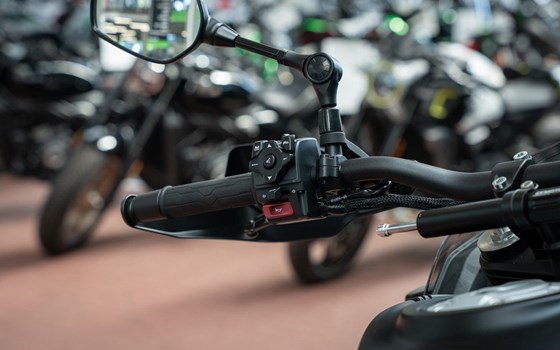 Neufahrzeug CFMOTO 1000MT-X - Bild 7