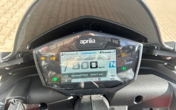 Gebrauchtmotorrad Aprilia Tuono 660 - Bild 12