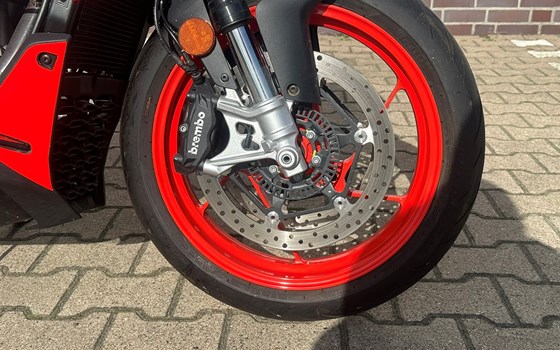 Gebrauchtmotorrad Aprilia Tuono 660 - Bild 2