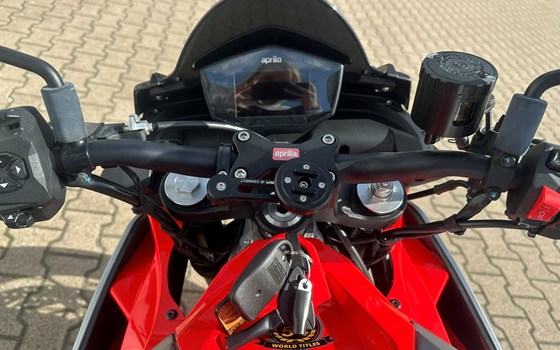 Gebrauchtmotorrad Aprilia Tuono 660 - Bild 6