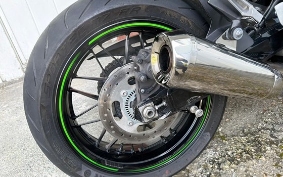 Gebrauchtmotorrad Kawasaki Z900 RS - Bild 3