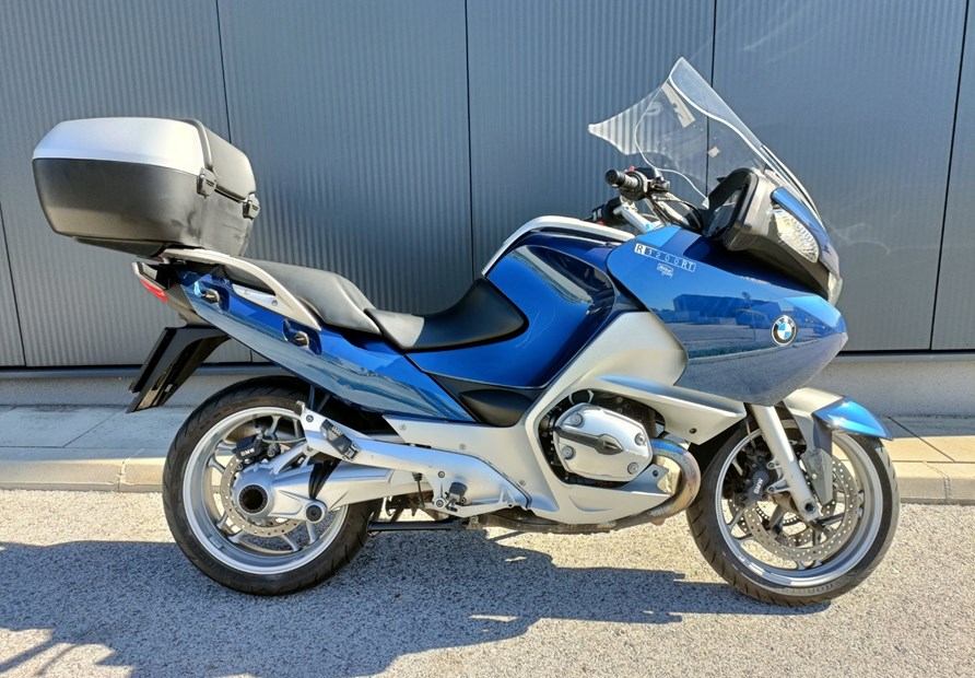 BMW R 1200 RT (biarritz-blau metallic)
