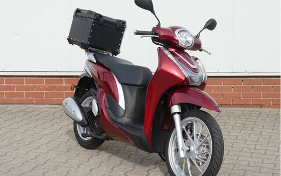 Gebrauchtmotorrad Honda SH125 - Bild 2
