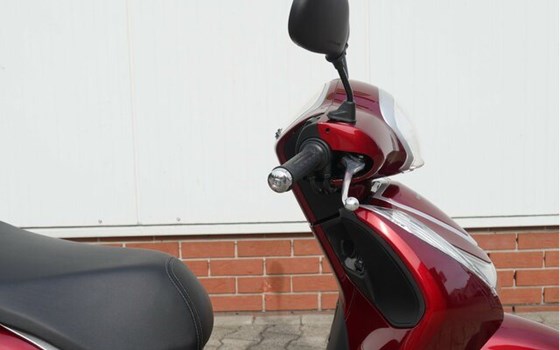 Gebrauchtmotorrad Honda SH125 - Bild 5