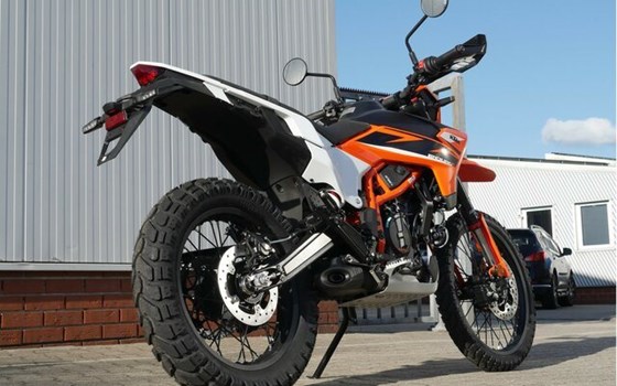 Neufahrzeug KTM 125 Enduro R - Bild 16