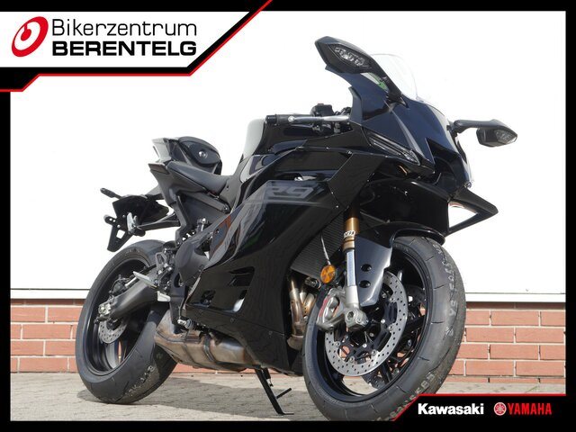 Yamaha R9