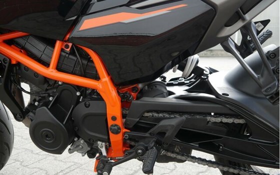 Gebrauchtmotorrad KTM 390 Duke - Bild 10