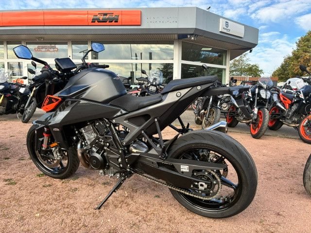 KTM 990 Duke